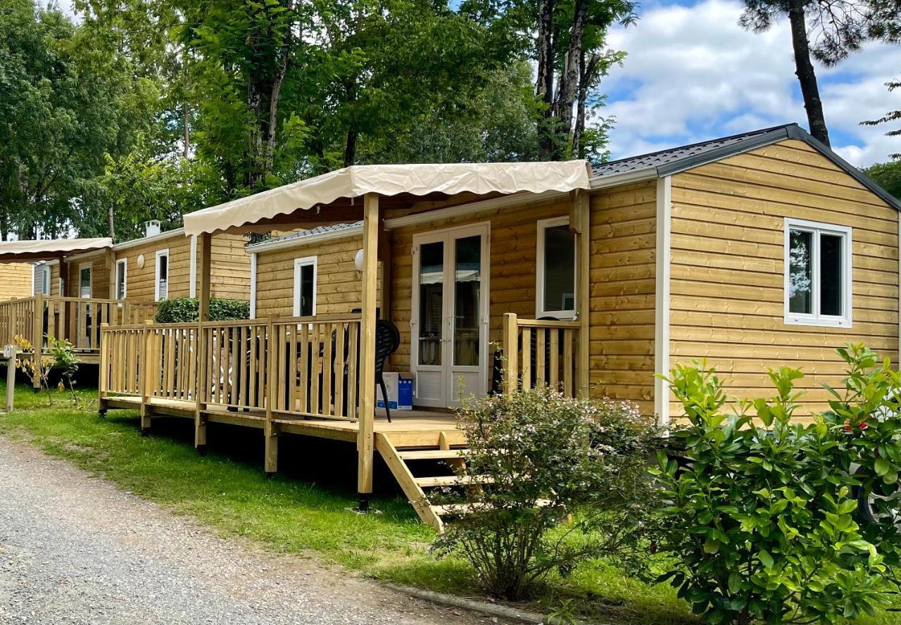 Camping Le Pressoir Petit-Palais-et-Cornemps מראה חיצוני תמונה